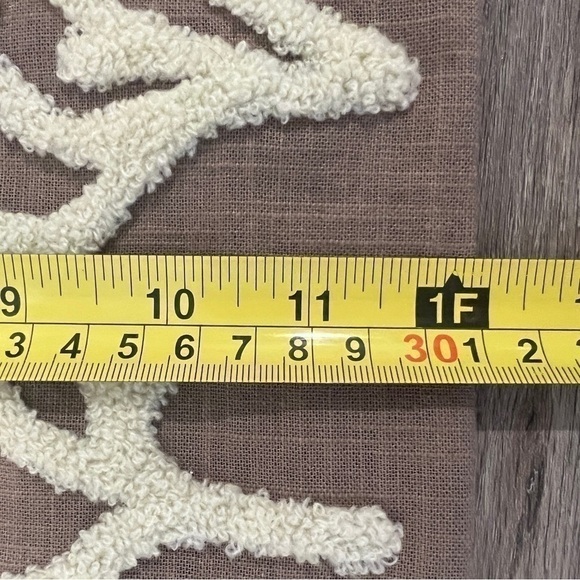 Throw Pillows Taupe & Cream. One PAIR. Coral Motif. 100% Duck Feather Inserts. - Picture 8 of 11